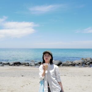 Konatsu Kato Instagram - 糸島思い出~~~☀️
🤝📸 @kana_tkym