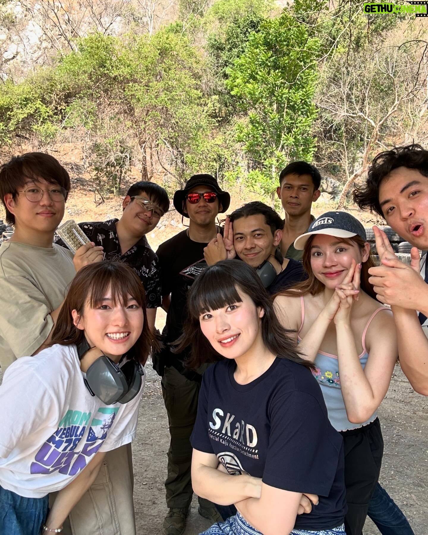 Konomi Naito - 2.9K Likes - REAL GUN SHOOTING in Thai🇹🇭🔫
友人の紹介で普通ではなかなか入れない場所で
プロの早撃ち選手の方に指導して頂き
実弾で、4種類の銃を撃たせてもらいました👍
今まで何度かガンアクションをやって来ましたが、実際に撃ったことがなく今まで想像の中でお芝居していましたが、これからはこの経験を活かしてよりリアルなガンアクションができるといいなと思います✨
本当に最高で貴重な体験でした!
また必ず来ます!
Special thanks
@bank_pluto
@lalissaa
@chong.nom
@fursan.misadama