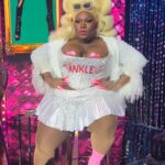 Kornbread Jeté Instagram - It’s not a willow pill… its a BIG pill. 🗣 COMFY COUTURE Shoes: @balenciaga crocs Bag: @balmain Paris Barbie Collection Garment: @michaelbrambila Wig: @wigsbycross_ Nails: @nailedbyjoseph Is you HUNGRY?! Cuz bitch I’m BAKED!