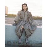 Kotone Furukawa Instagram - * 「SWITCH 2021年10月号 Vol.39 No.10」 @switch_magazine #balneciaga @balenciaga ・ photo: @ittetsumatsuoka hair: @rr_takai_ make: @machiko_yano stylist: @takayama_eri ・ 奇跡の夕焼け☺️ a miraculously beautiful sunset!