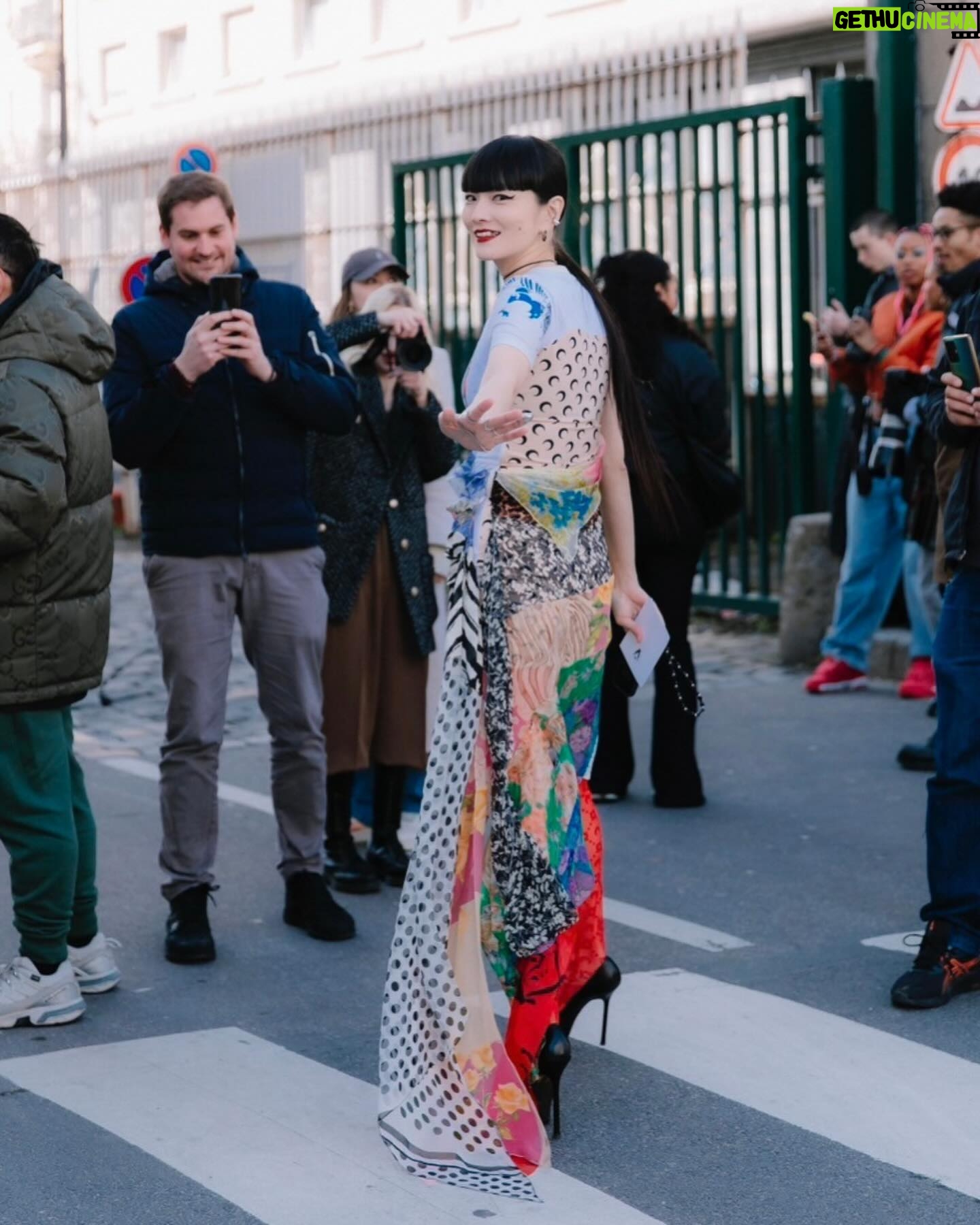 Kozue Akimoto Instagram - MARINE SERRE🌙 #pfw #marineserre