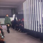 Kozue Akimoto Instagram - 💙sacai💙 #pfw #sacai