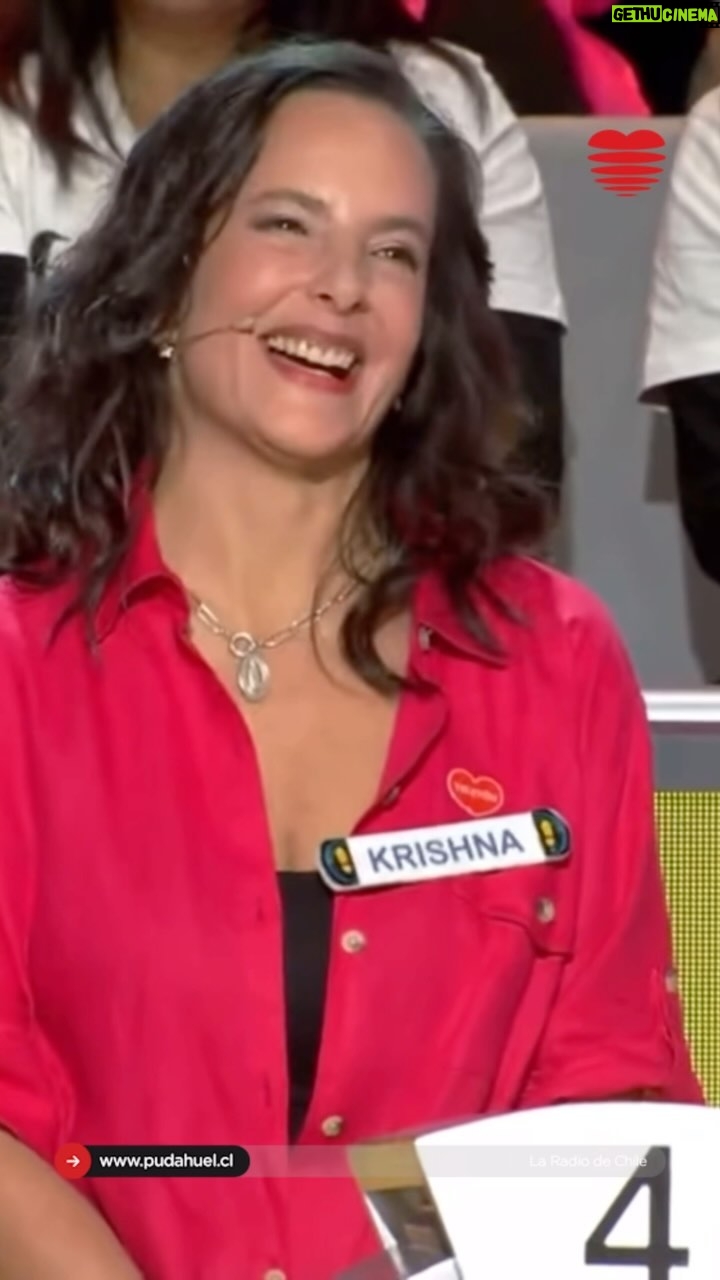 Krishna de Caso - 423 Likes - ¡Qué bien nos representaron anoche! Nuestra @krishnadecaso ❤️ también fue parte de @ahoracaigochile de @tvn y esta vez se enfrentó a su compañera @daniaguilera! 😱 ¡Duelo de Pudahuelinas! 🤺
#RadioPudahuel #LaRadioDeChile #PudahuelEsMiRadio