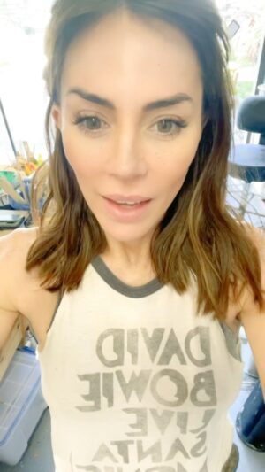 Krista Allen Instagram - A day of hiking and lunching with @rena.sofer always leads me to gushing over her brilliance like a fan girl 🙌🏼
Here’s url for the coolest one of a kind ceramic designs … 
https://renasoferceramics.com
#ceramics 
#coolshit 
#supportartists 
#artistsoninstagram 
#boldandbeautiful