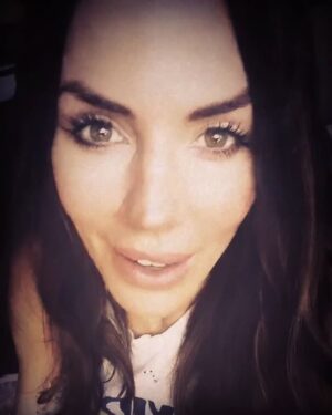 Krista Allen Instagram - So …. Is this just a me thing?
😂

@you.are.another.me 
*
*
#adhd #cptsd #imfine #loveyourself #mentalhealth #selftalk #sober #yourenotalone