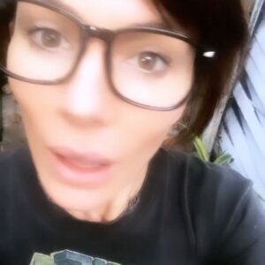 Krista Allen Instagram - 👆🏻Stop comparing yourself to others. Just remember who the F**k you are! 🤪

#funny #wordsofwisdom #productivity #nomoreexcuses #compassion #itsokaynottobeokay #igotthis #yougotthis #wegotthis #iloveyou 
#inspiration #wednesday #love #selflove #pandemic #motivation #letsgo #stayhome #stayhealthy #staysafe #staystrong #laugh #laughatyourself #creative #makeyourownrules #smile