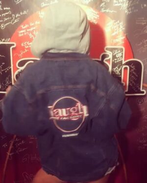 Krista Allen Instagram - Please come tonight to @laughfactoryhw ... or just have a boring evening wishing you were there raging with us!
We have a great line up for the ALL-STAR COMEDY show, hosted by @jaydaviscomedy!! @domirrera @jeremypiven @therealchrisspencer @brodyismefriend @erikmyerscomedy and Me!
Get your tickets ... not sure if the swipe thing works on here?
Please fo Laugh Factory website http://laughfactory.com/club/hollywood
For tix!! See you later!! 🏆
*
*
#standup #comedy #laughfactory #smile #datenight #girlsnight #wednesdaynight