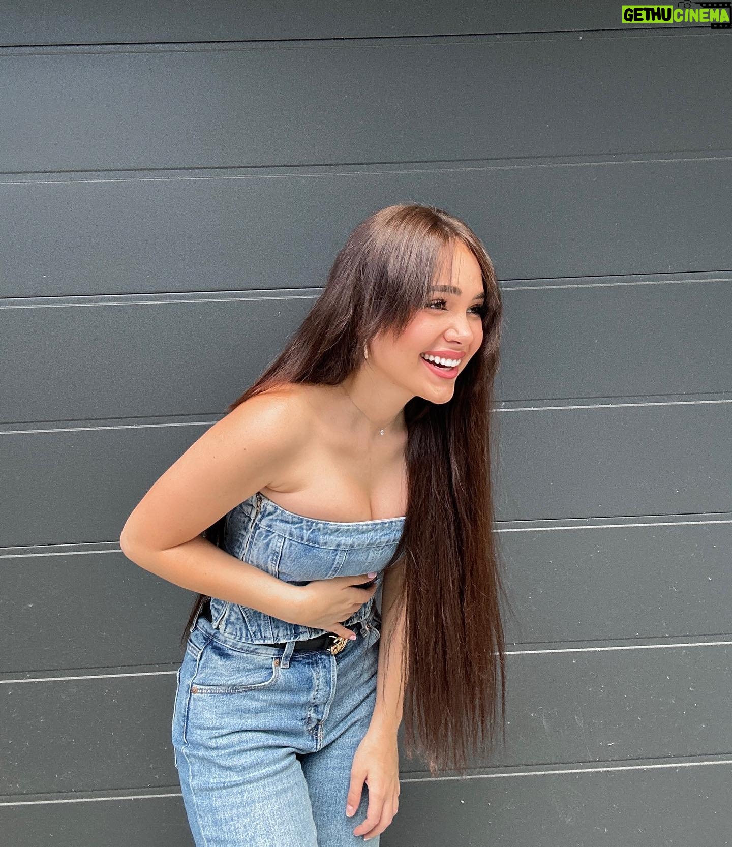 Kristal Shine - 3 Likes - I decide my vibeš«¶š»