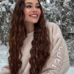 Kristal Shine Instagram – ❄️❄️❄️