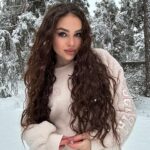 Kristal Shine Instagram – It’s the Most Wonderful Time of the Year❄️🌨️