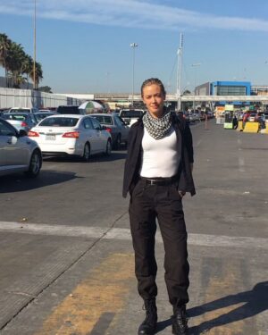 Kristanna Loken Instagram - REPEATER is out now in theaters and streaming! 

These behind the scenes photos were shot by our amazing director @rellisfrazier at the U.S./Mexican boarder during shooting.

This is only the 2nd time ever there has been an action sequence shot at the boarder and it was an experience I’ll never forget. 

@rellisfrazier also did a phenomenal job on this shoot. The scene is beautifully shot. Can’t wait for you all to see it!
