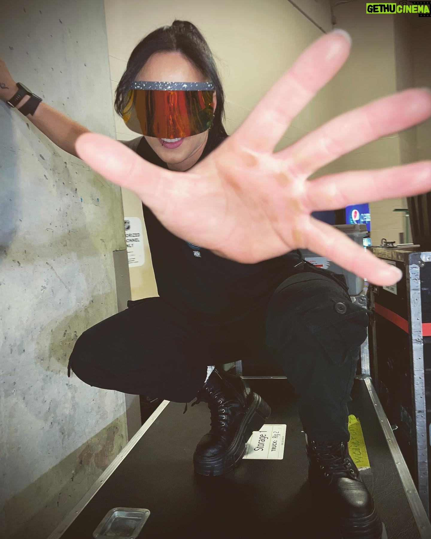 Kristen Stadtlander Instagram - hand with calluses and shades to make you have some questions