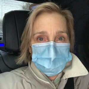 Kristin Scott Thomas Instagram - Off  to work #slowhorses #nomakeup #blueconcealer  #hidethosedarkcircles #workswell