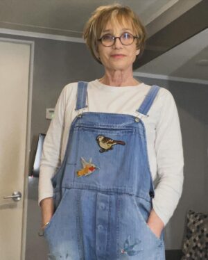 Kristin Scott Thomas Instagram - A busy week in a glamorous(?) location. #dianataverner @slowhorses Very happy to re enter the real world in my #lyonesse dungarees and make my supper.