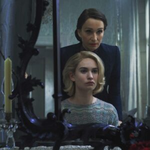 Kristin Scott Thomas Instagram - You’ve got to wait a bit, but here’s @lilyjamesofficial and moi in the newest scariest version of Rebecca #daphnedumaurier #rebecca out @NetflixFilm #October21 #mrsdanvers #whodunnit #ghost #england #countryhouse #cornwall #daphnedumaurier @armiehammer is a perfect Max de Winter #handsome #charming #mysterious #sleepwalker