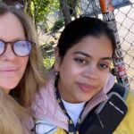 Kristin Bauer Instagram - Today I met this lovely lady on the street talking about rescue aid to Gaza. I became a monthly donor for @rescueorg - right now all tax deductible donations are doubled. #gaza #palestine #aidforgaza #aidforpalestine