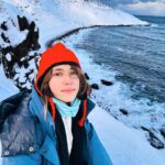 Kristina Kosheleva Instagram – Кто мне запретит  выкладывать посты спустя месяц после путешествия)) никто🥶
Так что раз уж вы тут оказались, то знайте, что вас ждёт невероятной красоты серия картинок и видео о нашей поездке в Мурманск) 

А тем, кто хочет целиком и сразу увидеть все – то на моем YouTube канале вас уже ждёт влог об этой поездке🩵
хех)Еще чуть-чуть и я стану вашим любимым тревел блогером🫨🧳⛰️ Или уже стала..?)