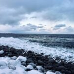 Kristina Kosheleva Instagram – Кто мне запретит  выкладывать посты спустя месяц после путешествия)) никто🥶
Так что раз уж вы тут оказались, то знайте, что вас ждёт невероятной красоты серия картинок и видео о нашей поездке в Мурманск) 

А тем, кто хочет целиком и сразу увидеть все – то на моем YouTube канале вас уже ждёт влог об этой поездке🩵
хех)Еще чуть-чуть и я стану вашим любимым тревел блогером🫨🧳⛰️ Или уже стала..?)