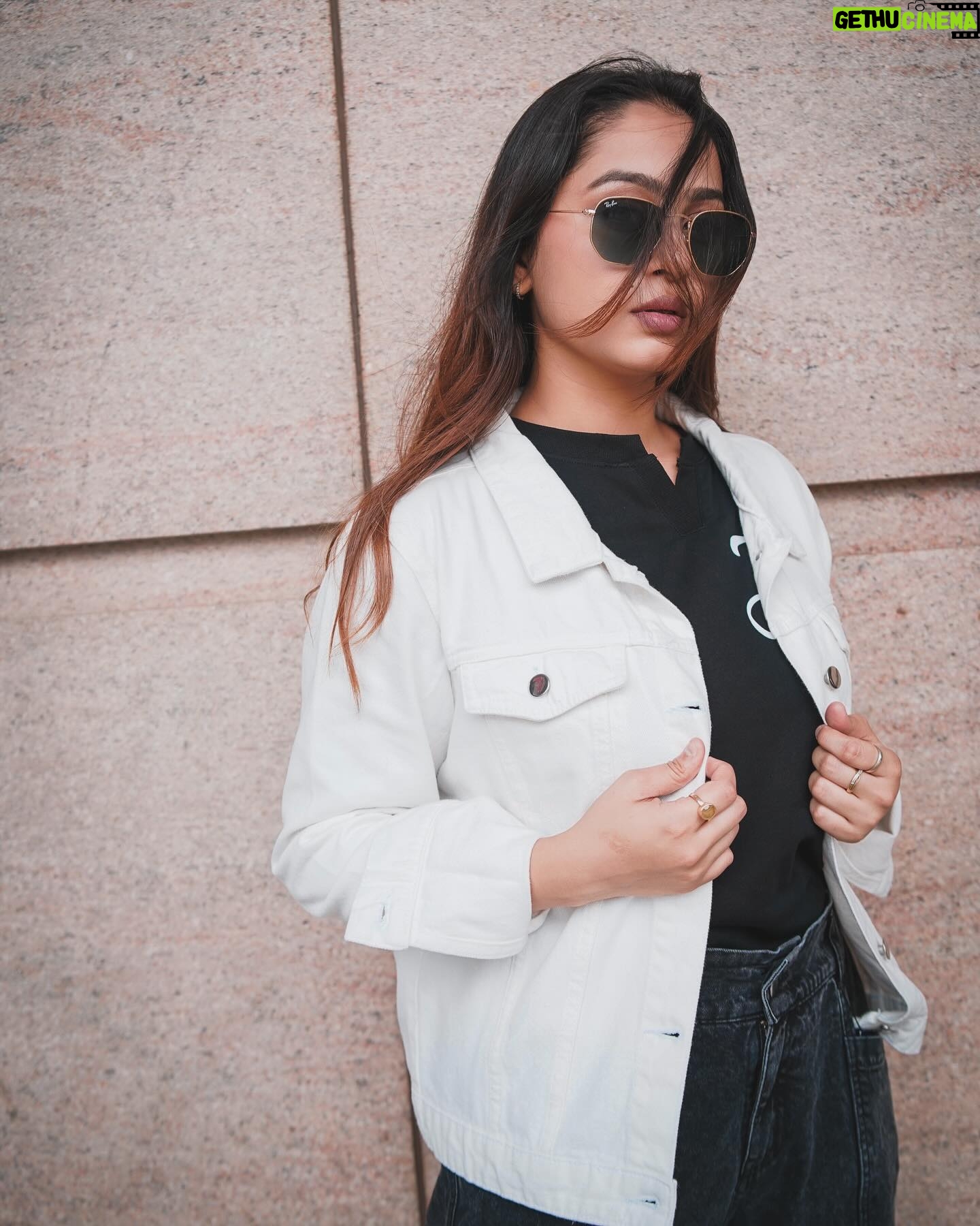 Kristina Patel Instagram - Your new wallpaper 😝🙈 . . EC :@vikashpandeyy39 . . #kristinapatel #explore #instamood #ootd #picoftheday