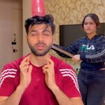Kristina Patel Instagram - Dekha mera Nishana 😎. . . @vishalkalra_ . . #kristinapatel #krishal #vishalkalra #funny #trendingreels #insta #reelsinstagram #reelitfeelit #explore