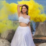Kristina Patel Instagram - 🟢🟡🔴 *Happy Holi* 🔴🟡🟢 *Wishing you & your family a very happy and wonderful Holi. May your life always be filled with the colors of joy and happiness. . . #kristinapatel #happyholi #holi #colorful #enjoy #explore #viral