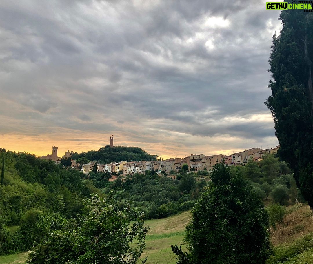 Kristina Tonteri-Young Instagram - #sanminiato 🌅
