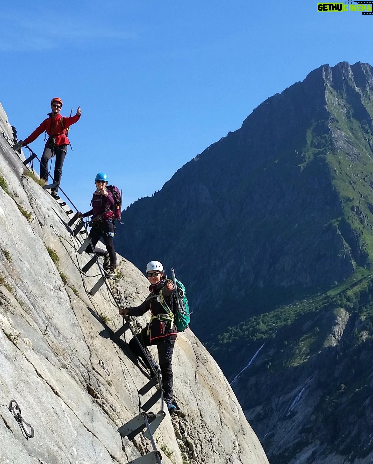 Kristina Tonteri-Young Instagram - *don’t look down #écoledeglace