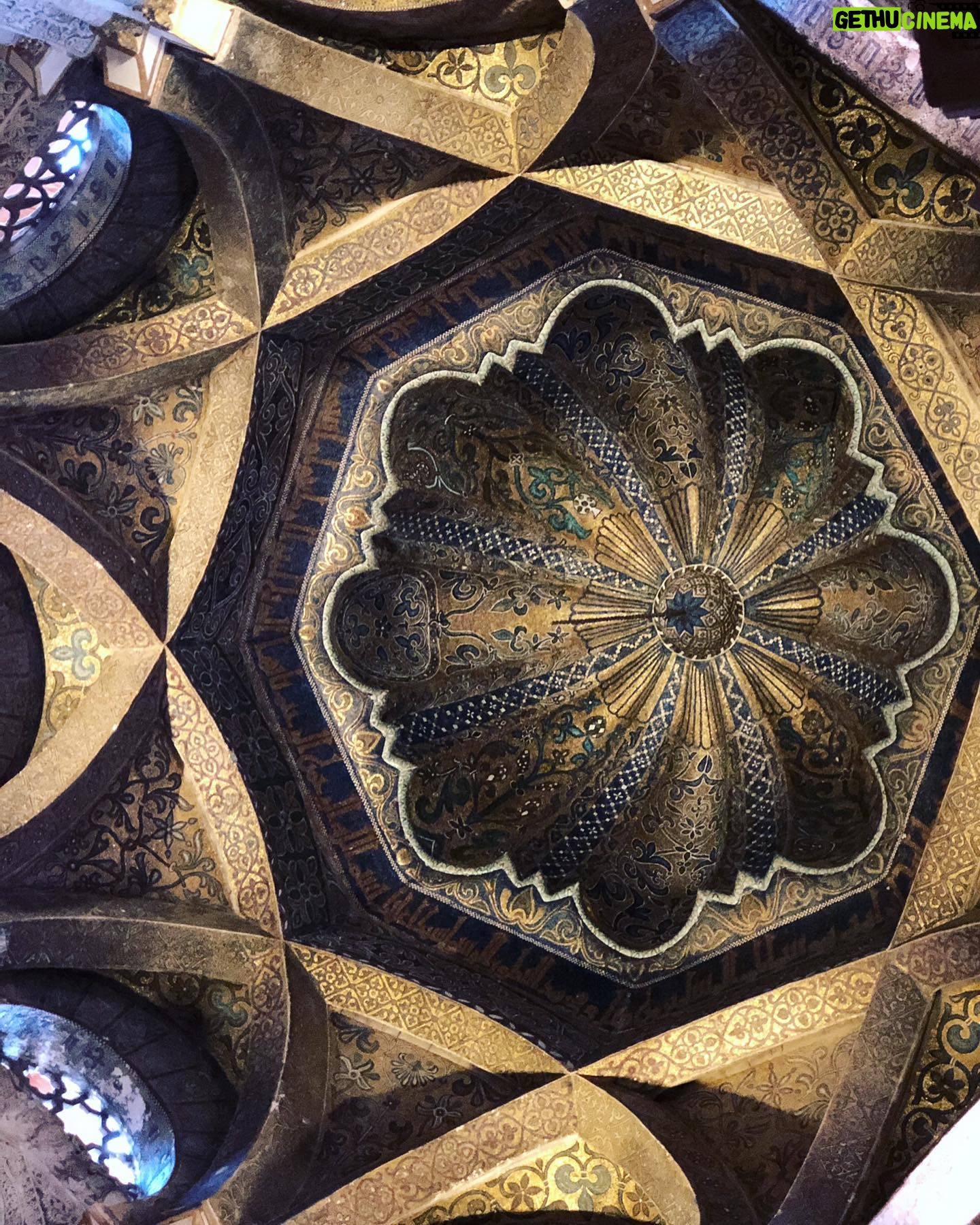 Kristina Tonteri-Young Instagram - 🕌⛪️