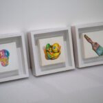 Kristy Cha Ray Chu Instagram - 前幾天布展，看著作品一幅幅的掛上牆，激動的說不出話，它們每一幅畫都是我的寶貝，投入了很多精力，數不盡的夜晚（其中好幾幅畫了3個多月），常常畫到看不見盡頭，不知道自己這麼拼是為了什麼？ 終於，這一天要來了，我必須誠實的說，外表看起來很有自信（其實心裡緊張到不行），我還是需要你們的鼓勵，希望大家都能來看我的畫、來支持我，我們5/7開幕見～ 曲家瑞個展 2022/5/4-5/28 開幕 2022/5/7(六) 2:00pm-5:00pm 地址 誠品畫廊 台北市信義區菸廠路88號B1 開放時間 週二~週六 11:00am~7:00pm (週日、週一公休) @eslitegallery #誠品畫廊 #每一幅都毫無保留 #每一幅都是唯一 #距離開幕倒數六天 #免費入場 #為我加油