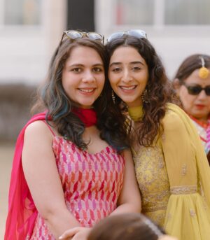 Kritika Avasthi Instagram - Behan ki shaadi ♥️
@kokilaawasthi @this_is_yellow ki haldi ceremony 💛 #kapslocked 
@this_is_yellow @kokilaawasthi @shantanu513 @ambikaavasthi