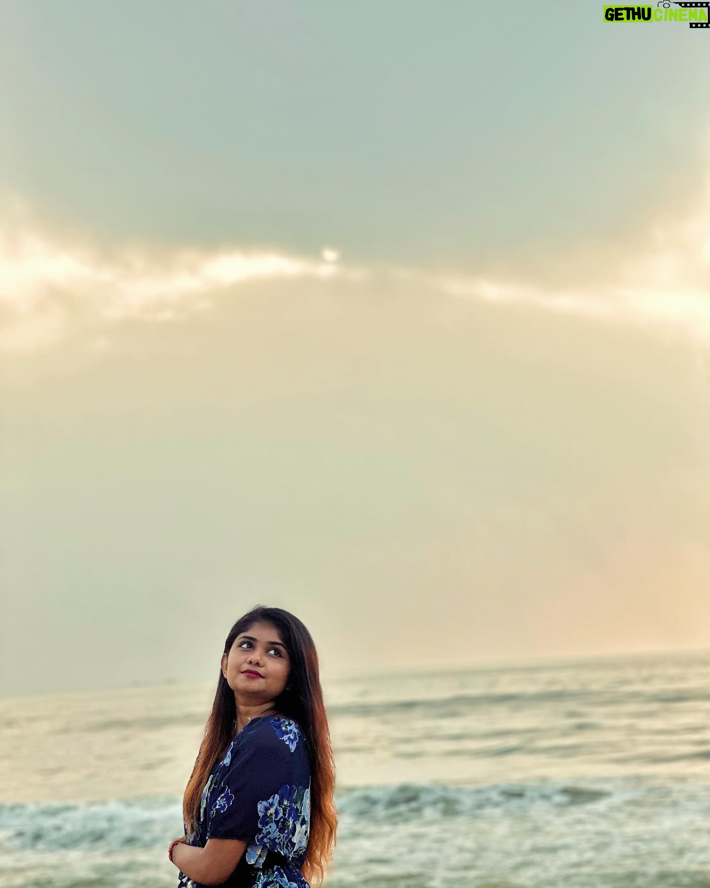Kriti vamshini Instagram - π¦π¦π¦ Pc: @divyz_77556 π€§β€οΈ #tamil #love #kollywood #thalapathy #tamilmemes #tamilcinema #tamilnadu #vijay #kerala #tamilactress #chennai #trending #tamilsong #instagram #tamilbgm #tamilstatus #tamilsongs #india #tiktok #thala #memes #tamilan #telugu #tamillyrics #vijaytv #tollywood #tamilmovie #tamily #bhfyp #tamillove