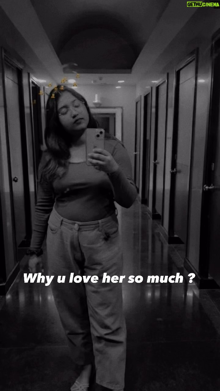 Kriti vamshini Instagram - Mention your best friend and the way i admire her and she loves me ๐ฅน๐ค๐ป in the world full of thevaikaga palagura friendship she is a gem ๐ @therealkritivamshini love u dolss ๐ฅนโค๏ธ The girl with 0% ego and 0% jealousy ๐ฅน๐โค๏ธ๐ค๐ป