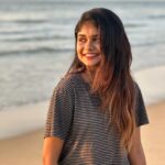 Kriti vamshini Instagram - With the waves >>>❤️ Pc: @prithivrajanbu 😍 #instagood #insta #instamood #marina #beach #pictureoftheday