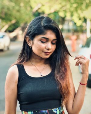 Kriti vamshini Instagram - His loss idc 🦢 ❤️

#tamilmuser #tamilaudio #reels #tamil #love #me #fyp