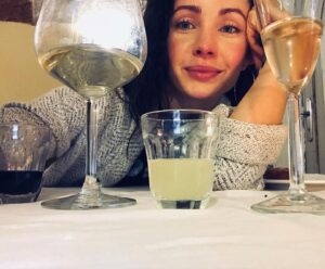 Ksenia Solo Instagram - Guys, we got through level 8 Jumanji and made it to Easter. If that doesn’t deserve ALL the drinks, I don’t know what does. Easter luv to you 💛