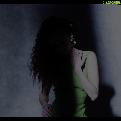 Ksenia Solo - 7.5K Likes - fille de la lune @robertlynden