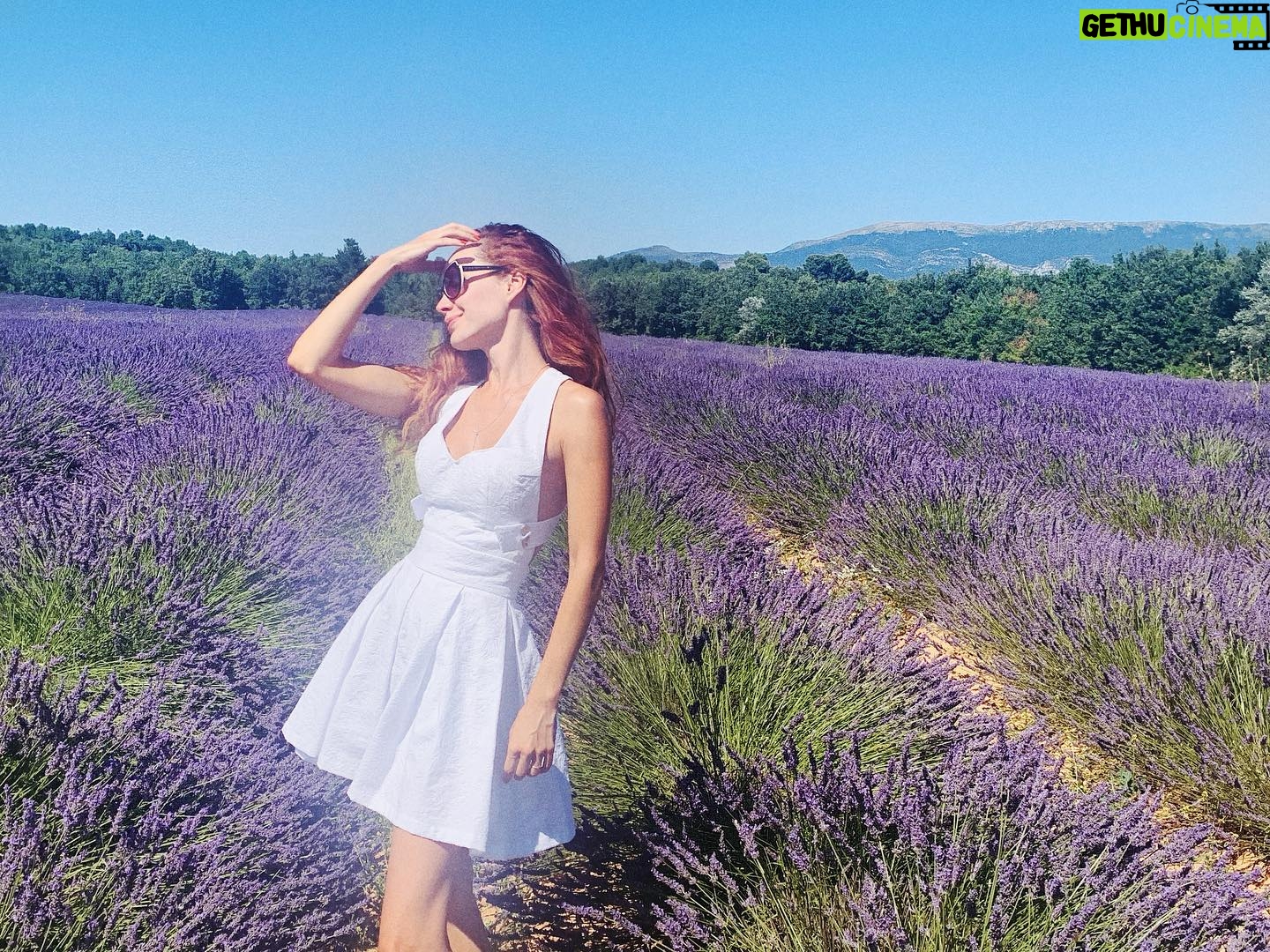 Ksenia Solo - 9.1K Likes - 💜