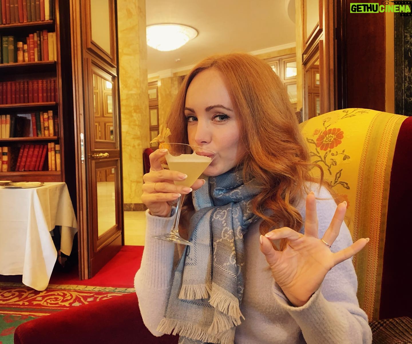 Ksenia Solo - 10.2K Likes - Heyyyyyyyy holiday elixir.