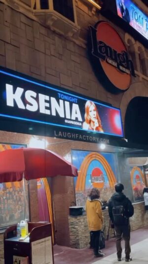 Ksenia Valenti Instagram - Who dis 😁😁😁🥺🏭they spelled my name correctly 😂😂😂

Thank you @iamtehran 😘 last night was a blast 💥