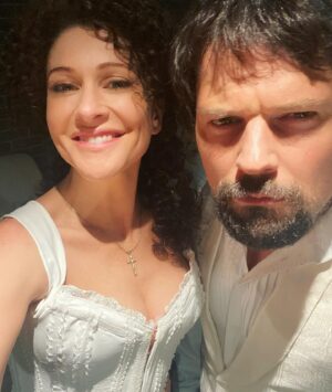 Kseniya Rappoport Instagram - Продолжаем.Шиллер «Коварство и любовь» #ледимильфордфердинанд
Ну и кто тут коварство, а кто любовь?)