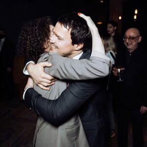 Kseniya Rappoport Instagram - Мой дорогой друг @danilakozlovsky снял большую,  сложную, серьезную, искреннюю картину «Чернобыль». Гигантский труд съёмочной группы, роскошные актерские работы, живая нервная камера великой @kseniasereda❤️ 
Спасибо тем, без кого это всё не было бы возможным @alexander.rodnyansky, Сергей Мелькумов, Вадим Верещагин
@danilakozlovsky @akinshok2013 @feelavdeev @igor_cher @rav_shana и всем, кто работал над этим фильмом!