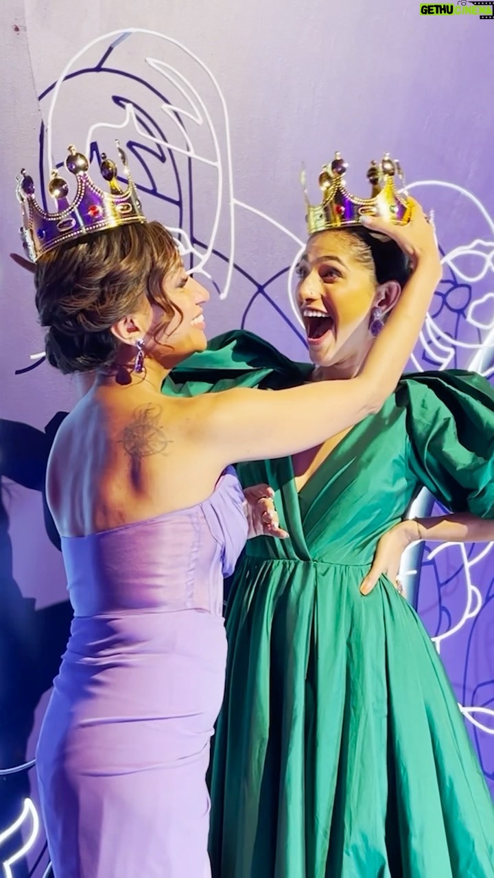 Kubbra Sait Instagram - Stay tuned as @kubbrasait sits down with @missmalini to explore the journey within the pages of β @undertheinfluence β πβ¨. This conversation is a majestic gathering of queens adjusting each otherβs crowns π, a celebration of empowerment, and unity in every word. Embrace the royal vibes as these icons come together, proving that when queens unite, magic is inevitable. #QueensSupportQueens #UnderTheInfluence #UnderTheInfluenceBook #BookTour #IndiaEvents #PreOrderNow #CrownAdjusters #EmpowermentTalk #KubbraSait #MissMalini #BookLoversUnite