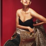 Kubbra Sait Instagram - We didn’t forget to post these hot images … we just errmmm… didn’t remember to hit SHARE 💌 @who_wore_what_when @palashipramanik @rheyasanghai2410 and getting the rest of cool contributors edited in here shortly! #Love #Fashion #Gold #black #chic #ootn #happiness #joy #fun #life #live #laugh #kubbrasait