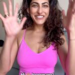 Kubbra Sait Instagram - Accident ho Gaya rabba rabba!!! ✌🏽🎀 #KubbraCracksDadJokes #kubbracrcksbadjokes #Pink #Joy #Happiness #Joke #Funny #Laugh #KubbraSait #Fun