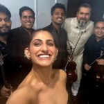 Kubbra Sait Instagram - At my concert at the @jioworldconventioncentre for @reliance_digital, I was super thrilled to see my dear friend @kubbrasait (Actress extraordinaire) as the Emcee!!! Both of us are from Bengaluru.. it was 12 years since we last met. So we hung out backstage and later went to dinner with a few of her friends. All in all, a fantastic evening :-) Thank you Kubbraaaaa! In the third picture is the @thebombaystrings who performed with me. . . #RickyKejLIVE @kejbykej @rickykejfan @rickykejofficialfanpage