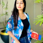 Kuhasini Gnanaseggaran Instagram - I follow my heart … and it usually leads me to the airport 🧳✈️💃 . . . Shirt @zalyascloset . Jean @hm . 😎@rayban . . #travelphotography #vacation #trip #selflove #airport #srilanka #tamilactress #kuhasini #casual #positivity