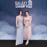Kullanat Preeyawat Instagram - Must have!!! ปั้มไปนอนหลับไป.. สุดยอดมาก @attitudemom_thailand เปิดตัวเครื่องปั้มนม Sleep Well ตอบโจทย์คุณแม่นักปั้มที่สามารถนอนปั้มนมได้ 😋มนุษย์แม่เท่านั้นที่จะเข้าใจต้องขอบคุณ @attitudemom_thailand ที่ช่วยให้การปั้มนมเป็นเรื่องง่ายๆ 👍🏼☺️