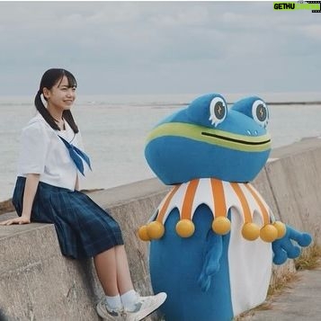 Kurumi Inagaki Instagram - . ⭐︎《情報解禁》です⭐︎ とっても嬉しいお知らせです! 今年も『 #沖縄電力 』さんの広告キャラクターとして CMや広告に出演させていただいています! . 本日3月27日(水)より 新しいTVCM#くるみのアオハル シリーズが 沢山放送開始です! こちらはその中のひとつ〈推し活編〉 友達役の#平良さな ちゃんと#アタビー と とても楽しくてスタッフさんとどれも沢山笑った撮影でした。 CMの撮影風景メイキングムービーや新TVCMは 沖縄電力さんの公式HPやYouTubeなどで ご覧いただけます! 今年も沖縄電力の本社の皆さんにお会いでき 歓迎していただいてとても嬉しかったです。 . . . #おきでん #いいことイロイロおきでん #モアイー #かりーるーふ #稲垣来泉 #沖縄 おきでんInstagram @okiden_cook
