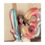 Kurumi Inagaki Instagram - . 1月5日 13歳になりました。 . . 毎年お祝いのメッセージやコメントを くださり、本当にありがとうございます . . 応援してくださる皆様に 恩返しができるように 今年は自分自身を信じる事ができるようになり 何事にも自信を持てる 13歳になるのが目標です。 . . #お誕生日 #13歳 #1月5日生まれ #稲垣来泉 . . . 3枚目は3歳の時です。 このポーズがお気に入りだったみたいです。