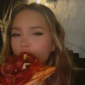 Kyla Kenedy Instagram - nothing to see here🍸